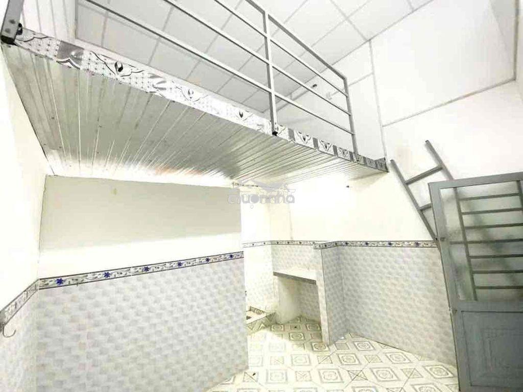 Cho thuê phòng trọ gác lửng ở trần xuân soạn chỉ 3 🍠 2 - Ảnh 3