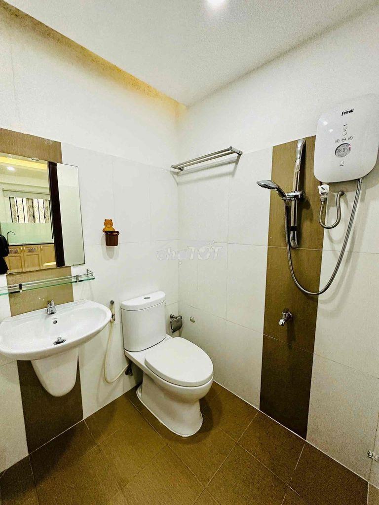 Cho thuê phòng đầy đủ tiện nghi cửa sổ trời gần đh sài gòn, sư phạm - Ảnh 4