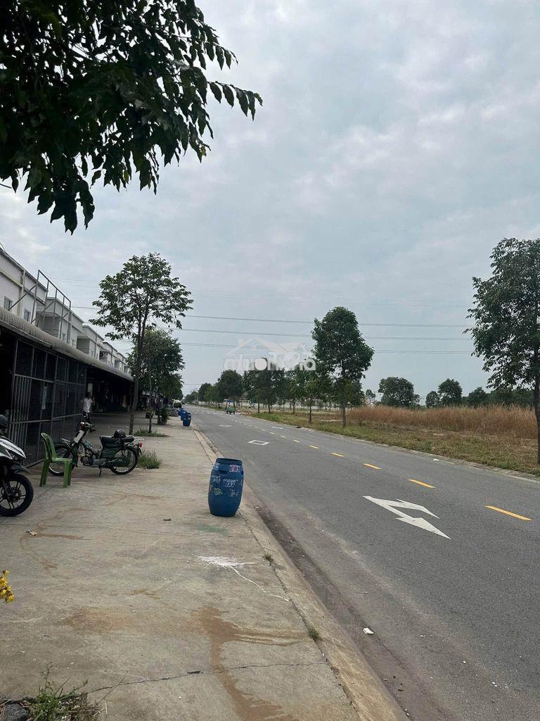 Bán dãy phòng trọ 14 phòng tại bàu bàng, gần ngay khu công nghiệp. - Ảnh 2
