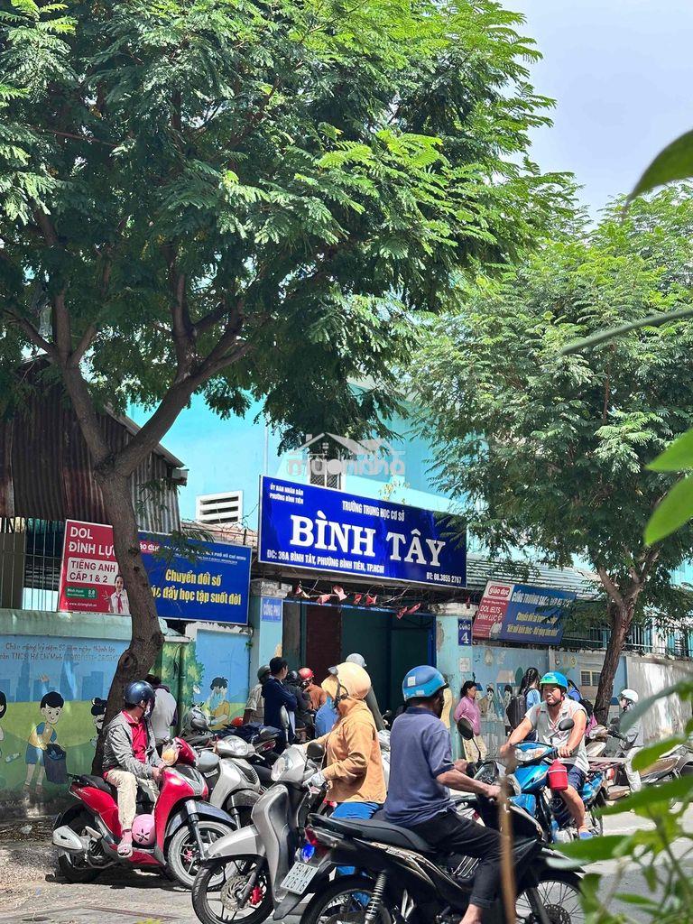 Bán nhà gần trường bình tây đường chu văn an 69m2 chỉ 5 tỷ x