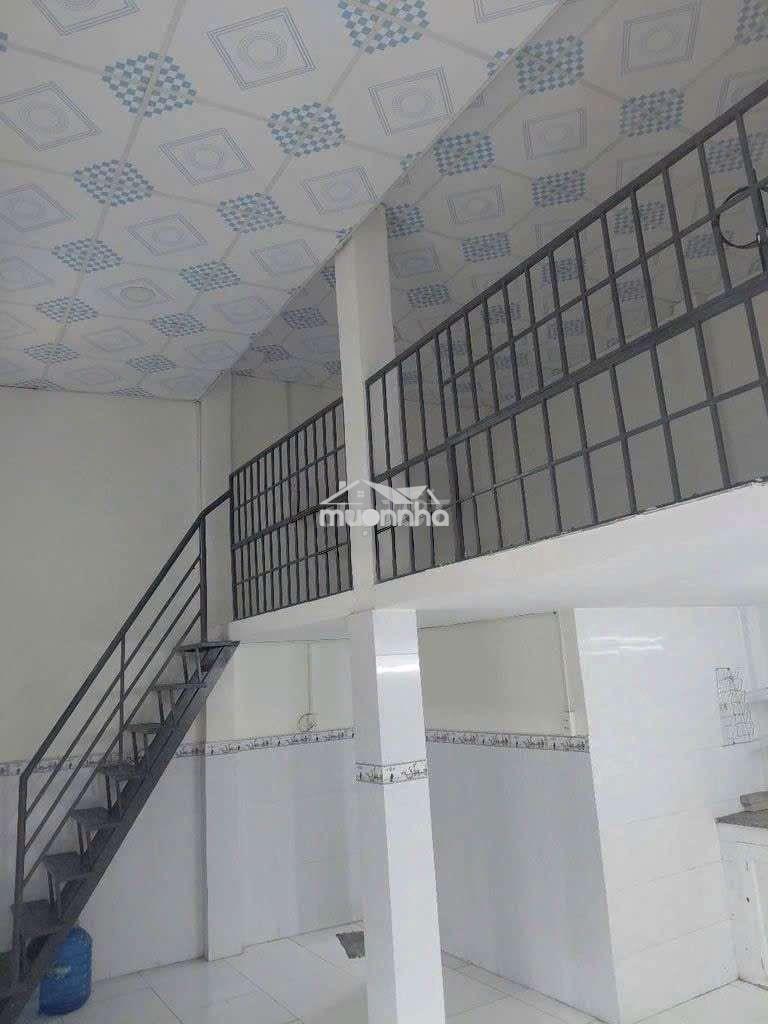 Xưởng đông hòa dt 3850m gia 24 triệu - 3