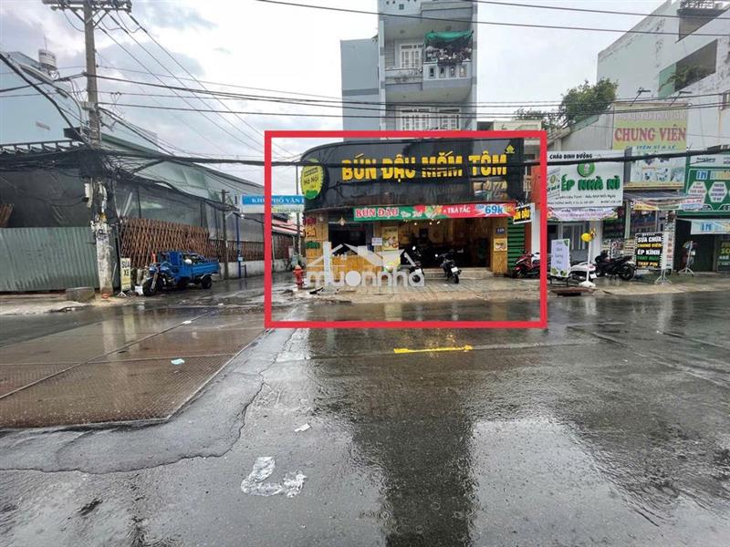 Nhà cho thuê góc 2 mặt tiền đường hậu giang 15 x 6m vị trí siêu vip