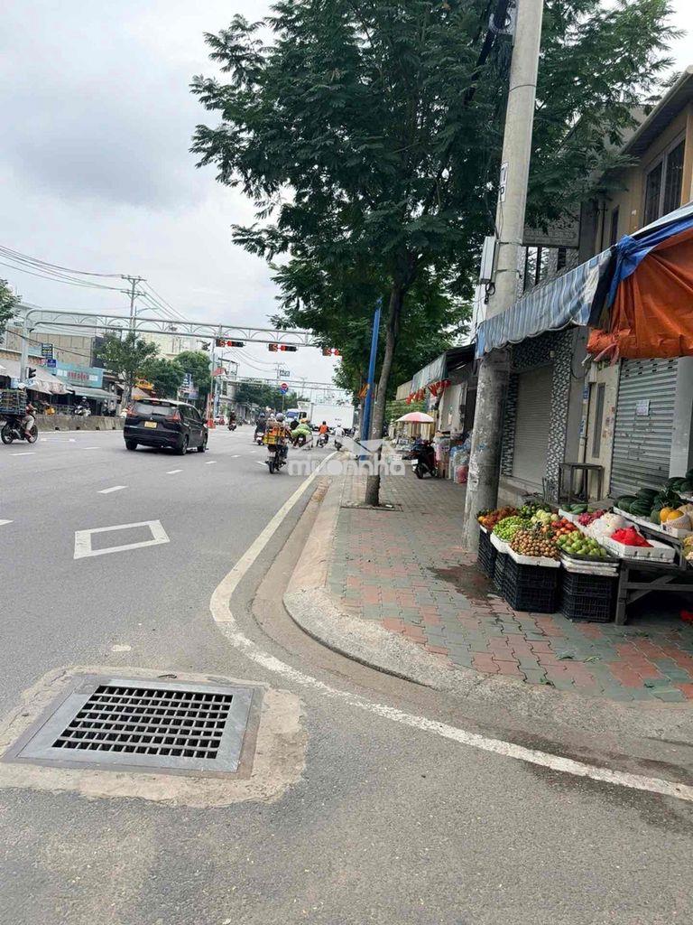 Nhà 3 tầng chỉ 3ty45 ngay đặng thúc vịnh