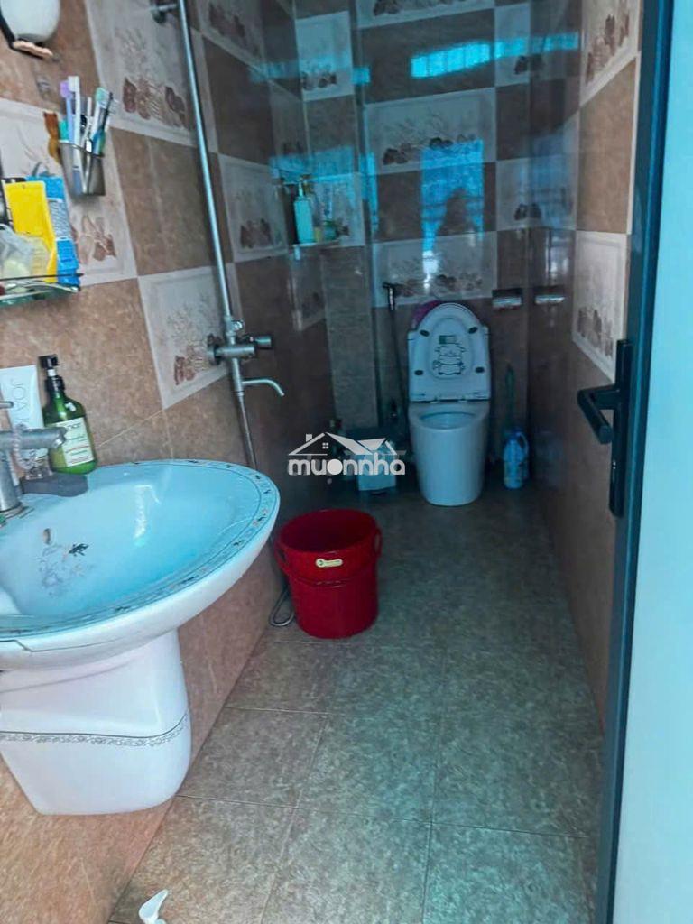 Nhà hẻm xe tải căn góc thái phiên 3.5x12, 2 lầu, 4pn 3wc 16tr - Ảnh 4