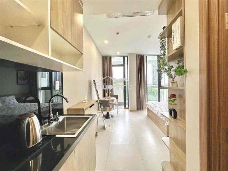 Căn hộ cho thuê ban công thang máy đường rạch bùng binh quận 3