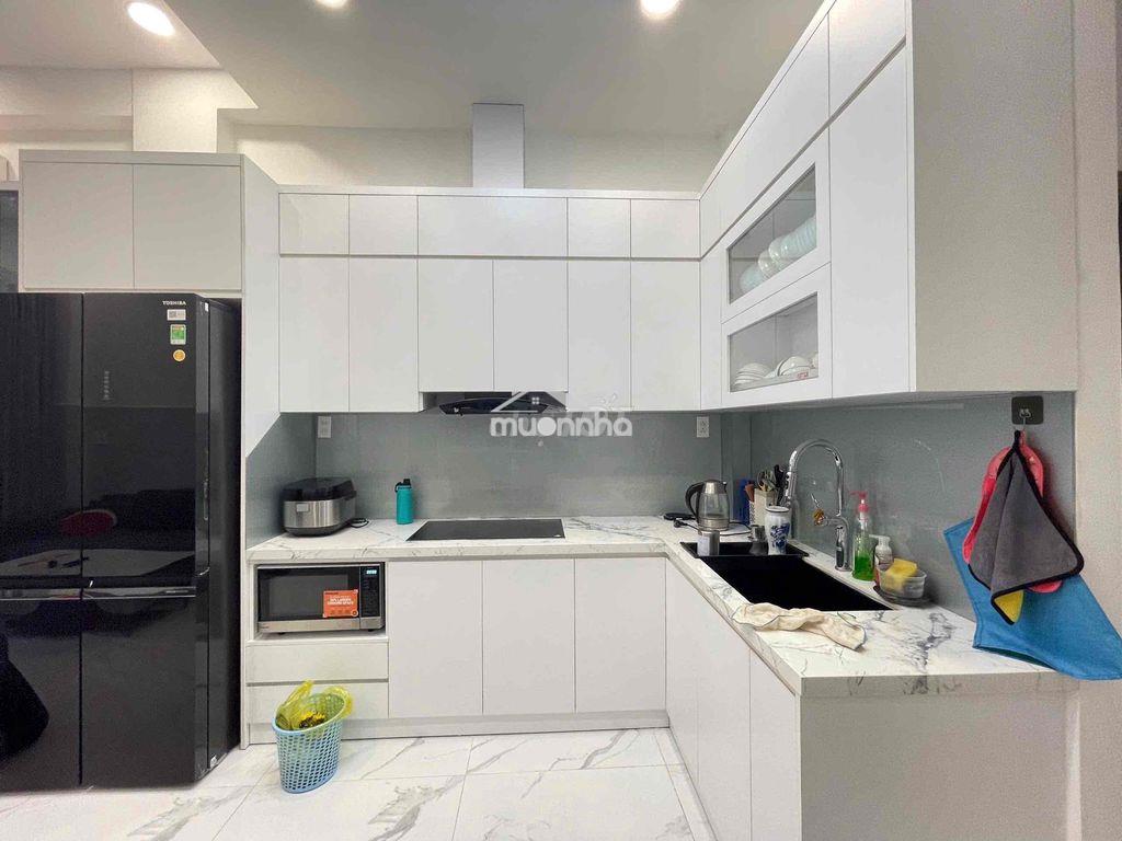 Nhà xây mới 2 lầu sân thượng âu dương lân hẻm 5m - Ảnh 3