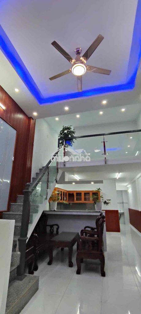Nhà ngộp cần bán gấp - Ảnh 3
