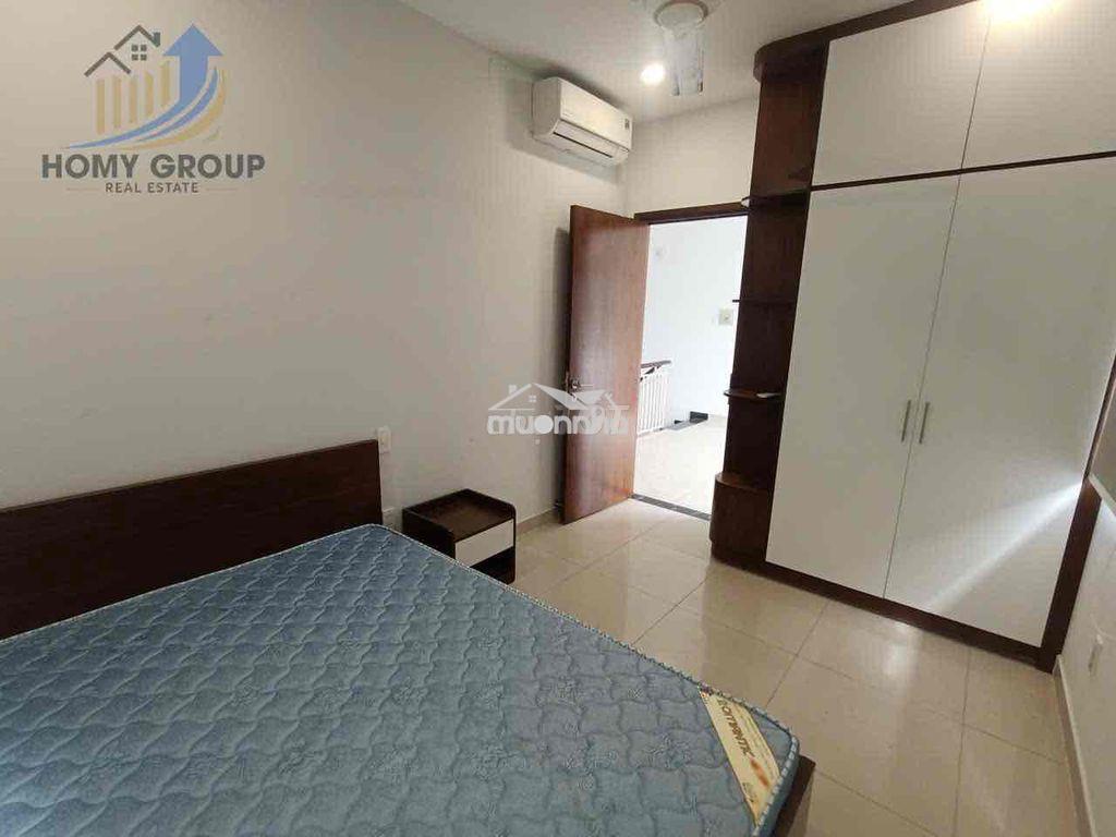 Cần bán biệt thự khu ven sông,sân vườn, 238m sẵn nội thất 3pn 3wc - 4