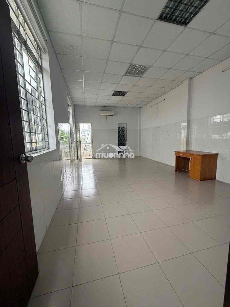 Nhà 1 trệt 1 lầu đường lê văn việt sát bên ngã tư thủ đức - Ảnh 4