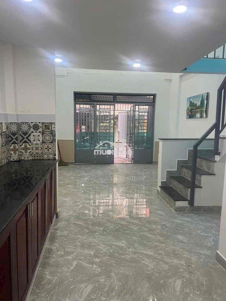 Nhà 4 x 11, đúc nữa nhà , hẻm 6m thông , đường nguyễn văn khối .