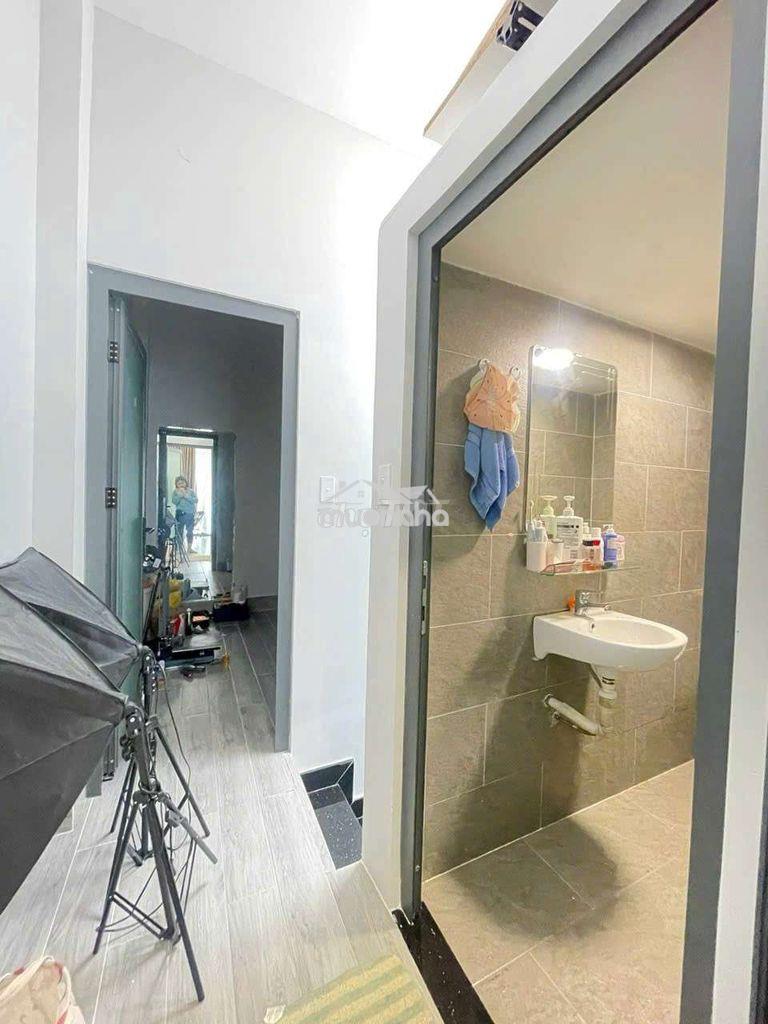 Nhà 3 phòng hẻm 4m vĩnh viễn - 3