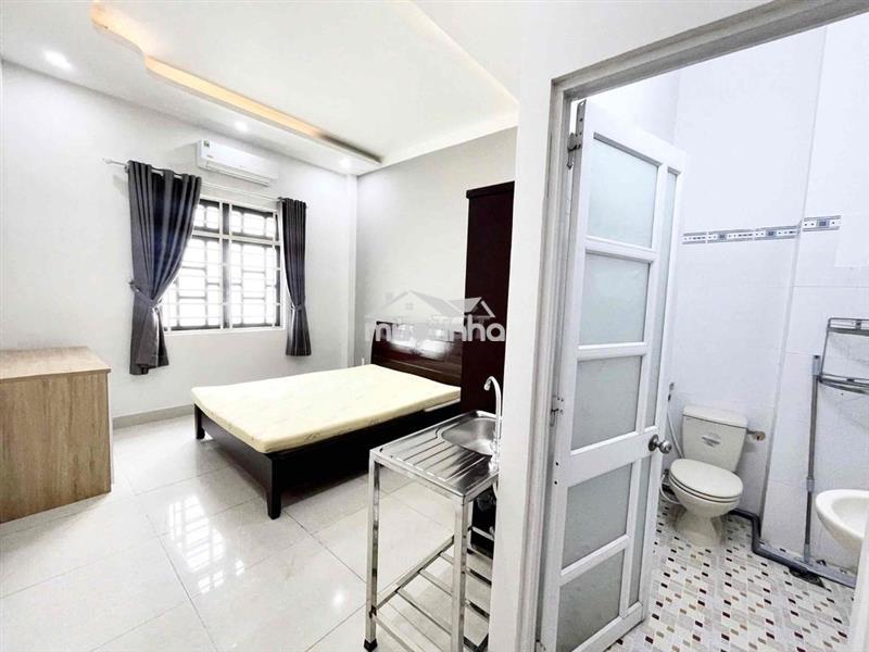 Chdv full nội thất 5tr ngay pear plaza