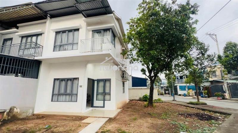 Cho thuê nhà 2 mặt tiền đầy đủ nội thất, 2pn 2wc ngay đại học việt đức