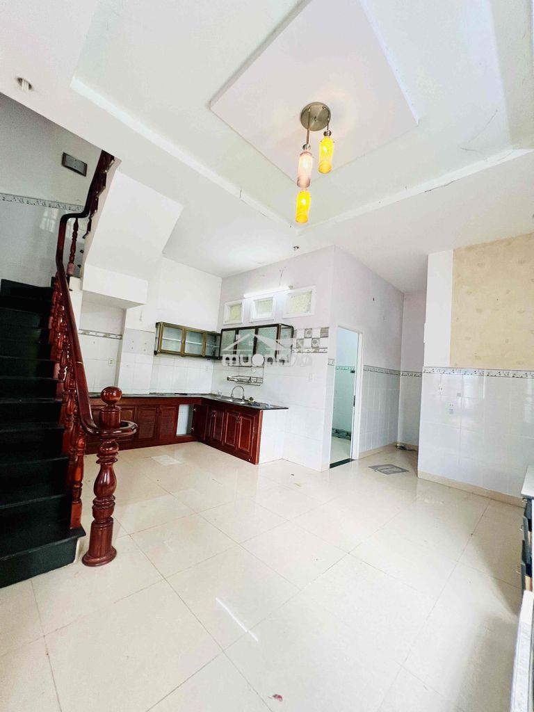 Cho thuê nhà dt 6x15m 1trệt 1lầu 4pn 3wc sân rộng ôtô hẻm 1 sẹc ngắn - 3