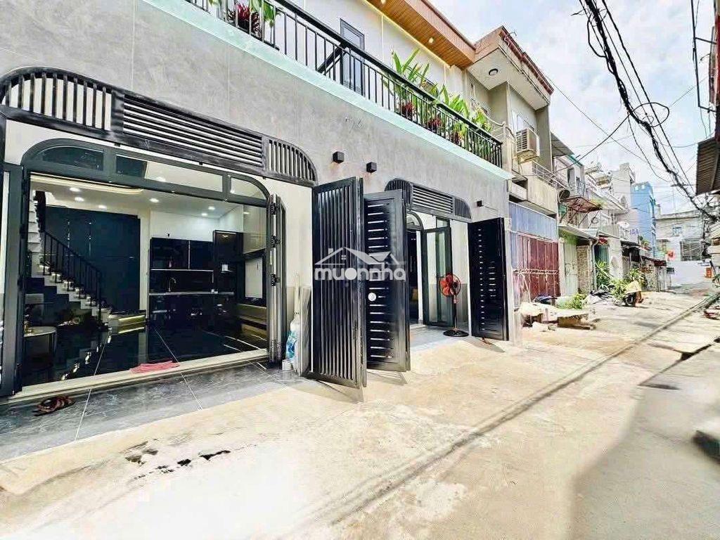 Nhà mới sạch sẽ full nội thất cao cấp - Ảnh 2
