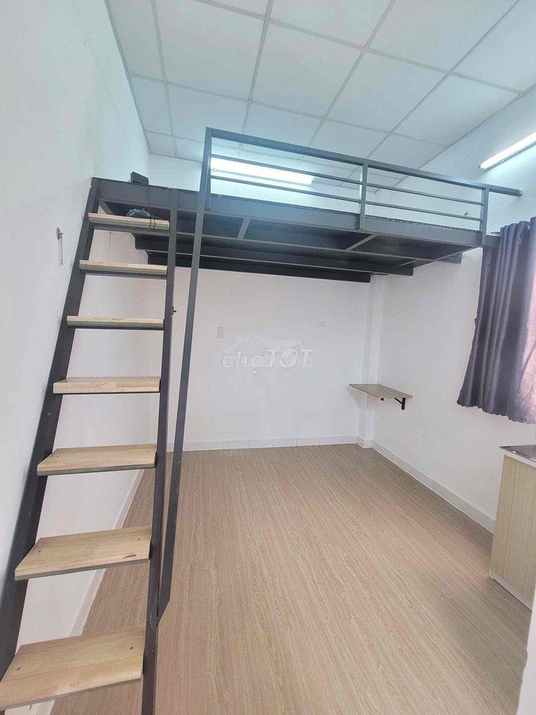 Phòng có gác ngay aeon tân phú