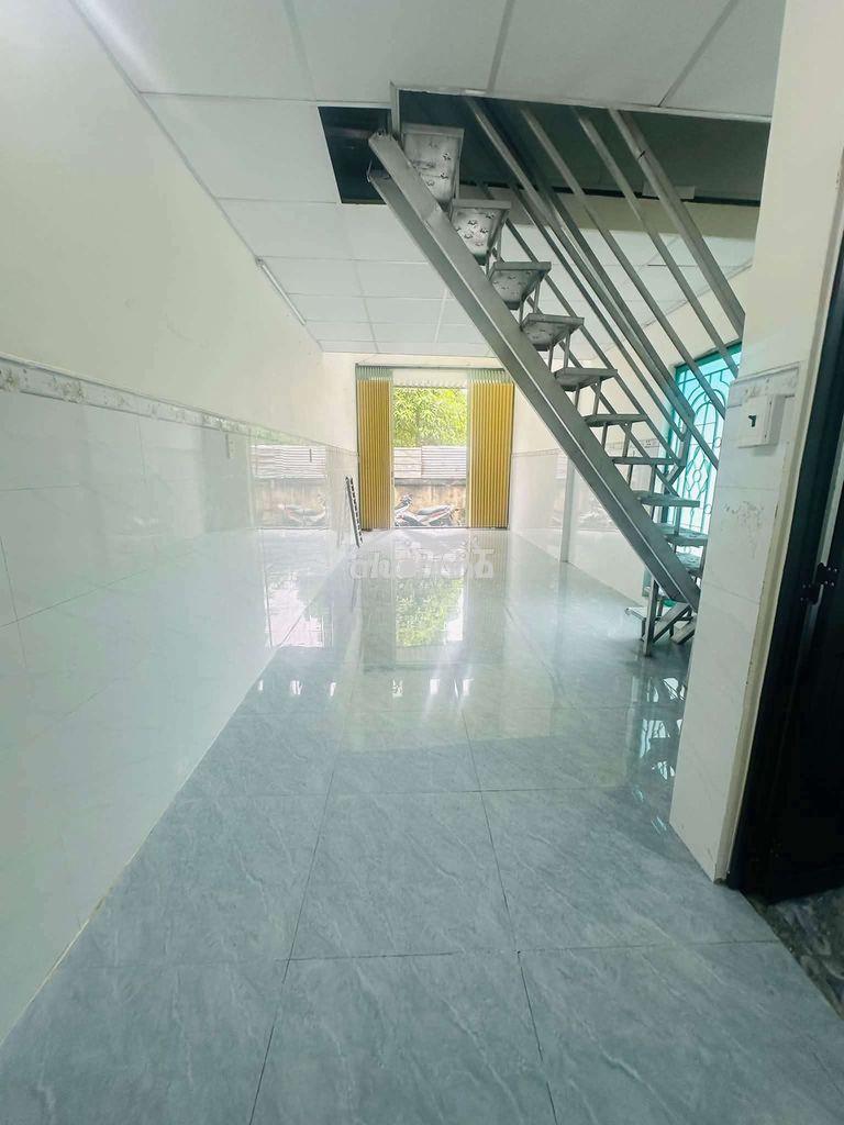 Nhà mới 1 trệt 1.lửng🌲4m×14m.gồm 2 ngủ
