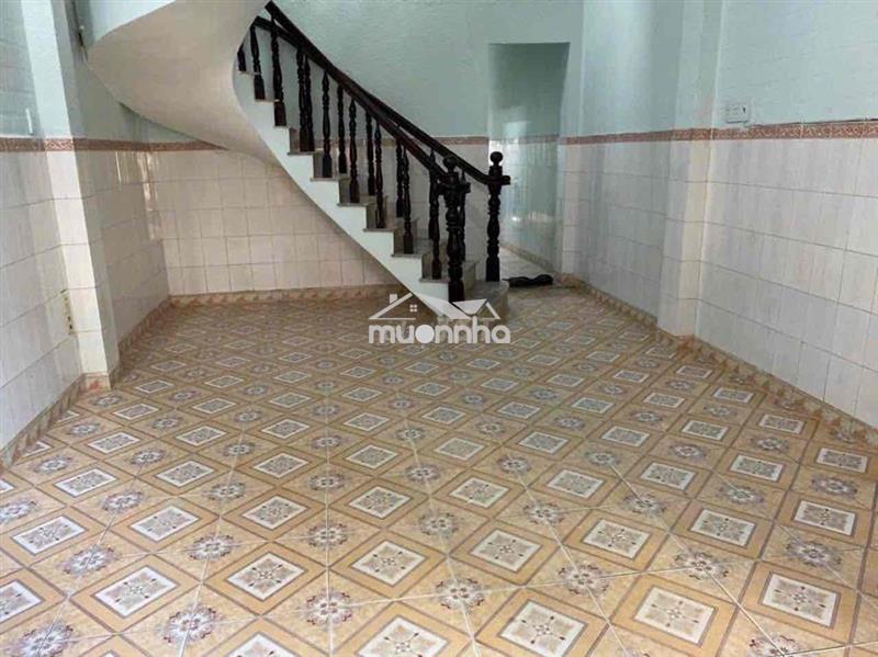 Cho thuê nhà thuộc đường phan huy ích dt 4 x17 trệt lầu giá 6 tr / th