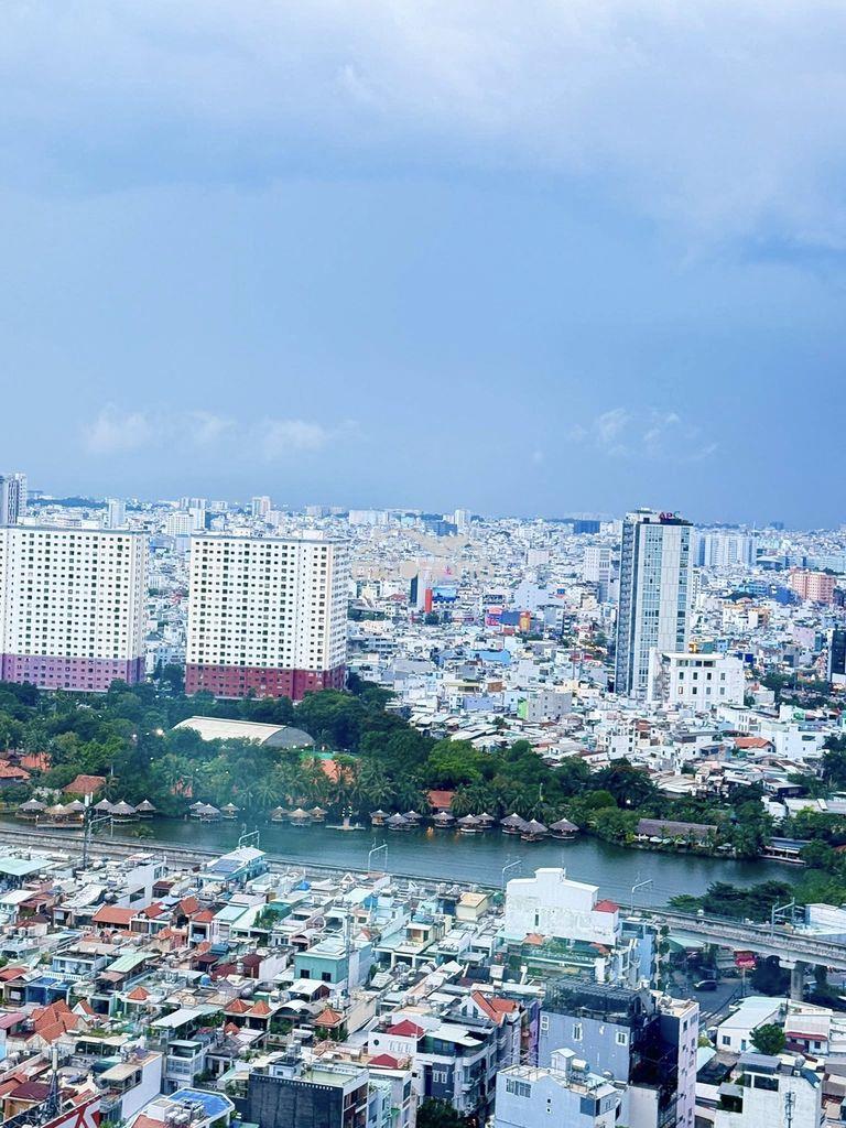 Bán gấp 2pn 8 tỷ - 82m2 - có sổ hồng - view thoáng - lh cozy home - Ảnh 3