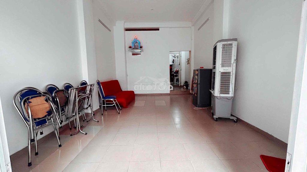 Nhà hxt vip đông đúc qua lại - dt 4x10m - 4 tầng giá 22tr còn tl - Ảnh 2