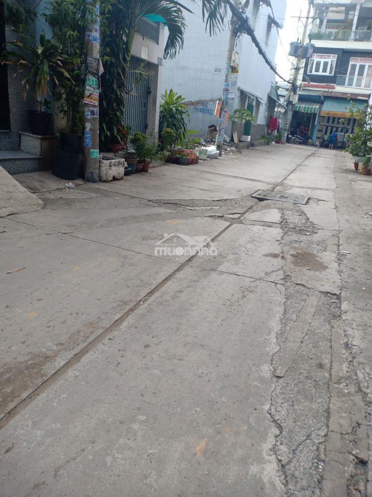 Nhà 8x20m, gác lửng ,1pn, có 3 pha , tỉnh lộ 10 giá 10tr/tháng  - Ảnh 3