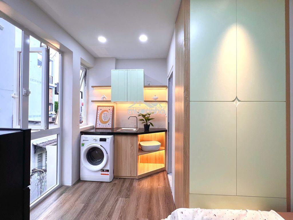 Studio cửa sổ- máy giăt riêng ngay huỳnh văn bánh- lê văn sỹ - Ảnh 2