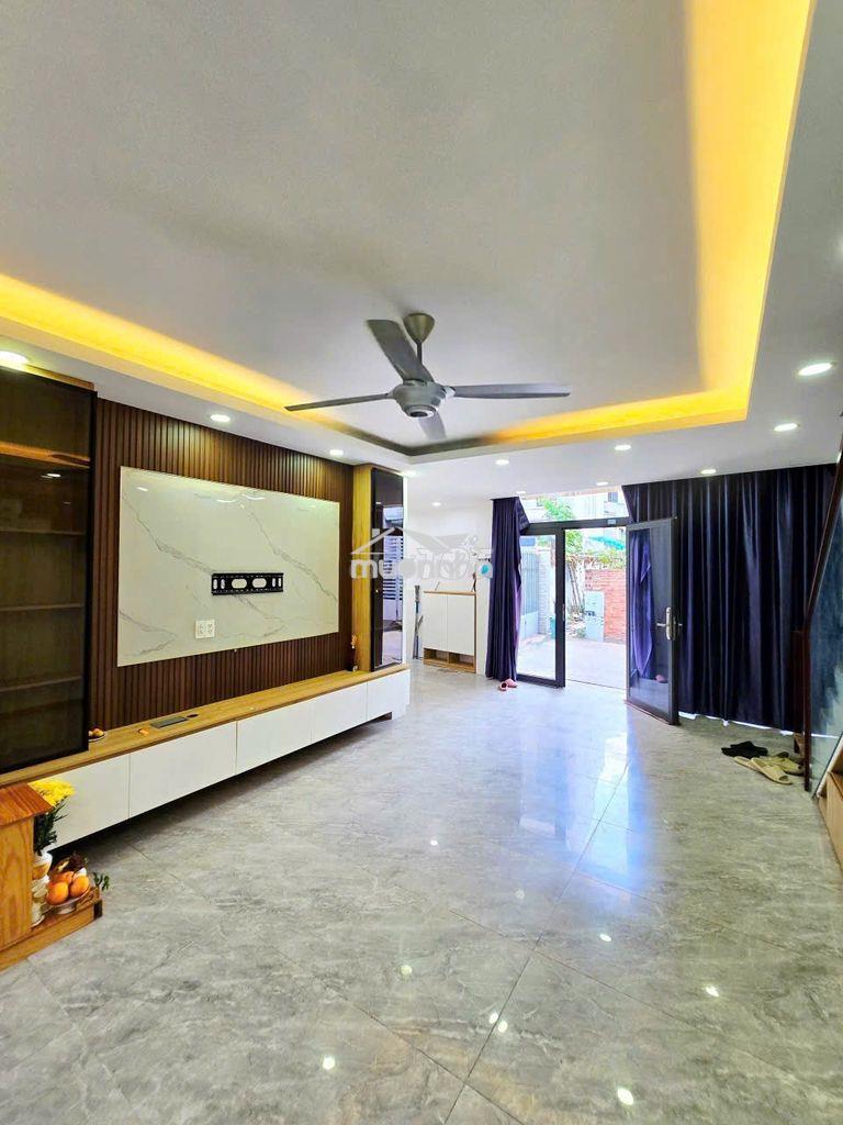 Nhà 5 tầng bình trưng tây - 66m2 - ngang 8,4m - đường ô tô - shr