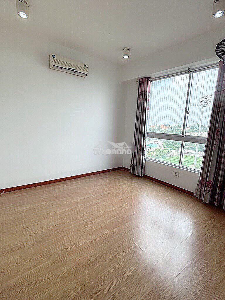  Chung cư 51 p5q8 2pn 71m2 view sân vận động cạnh tttm central premium - Ảnh 4