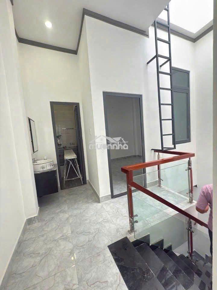 Bán nhà 1 trệt 1 lầu ngay chợ phường tân hiệp đường ô tô giá 2 tỷ 850 - Ảnh 3