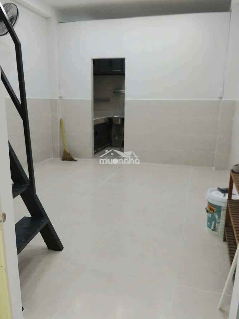 Cho thuê nhà hẻm xe ba gác đường cống quỳnh q1, 9tr/th. nhà mới - Ảnh 2