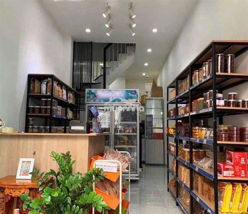 Nhà quận 1, hẻm xe hơi - 1 trệt 1 lầu, 3pn 2vs
