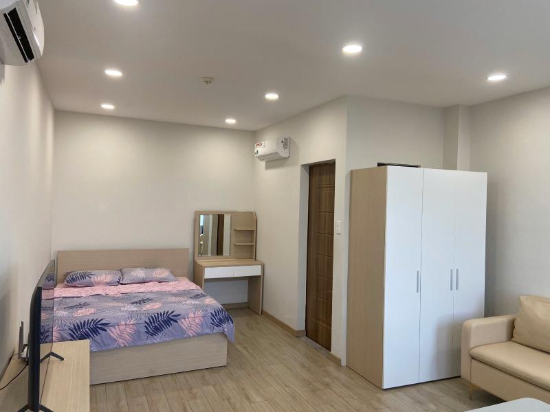 1 phòng ngủ ban công có sofa máy giặt riêng | nơ trang long bình thạnh - Ảnh 3
