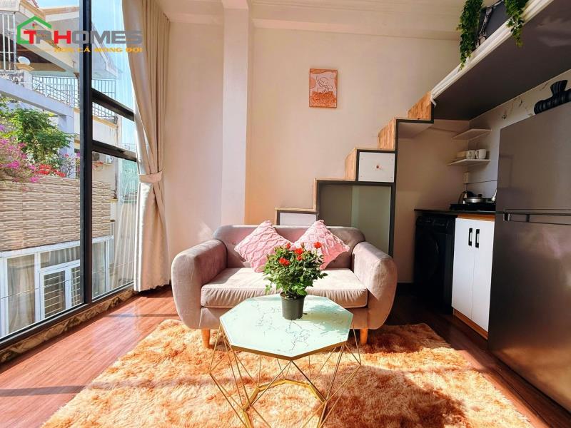 Cho thuê căn hộ có gác có cửa sổ kính lớn thoáng đường đoàn thị điểm quận phú nhuận, sát q1, q3 - Ảnh 3