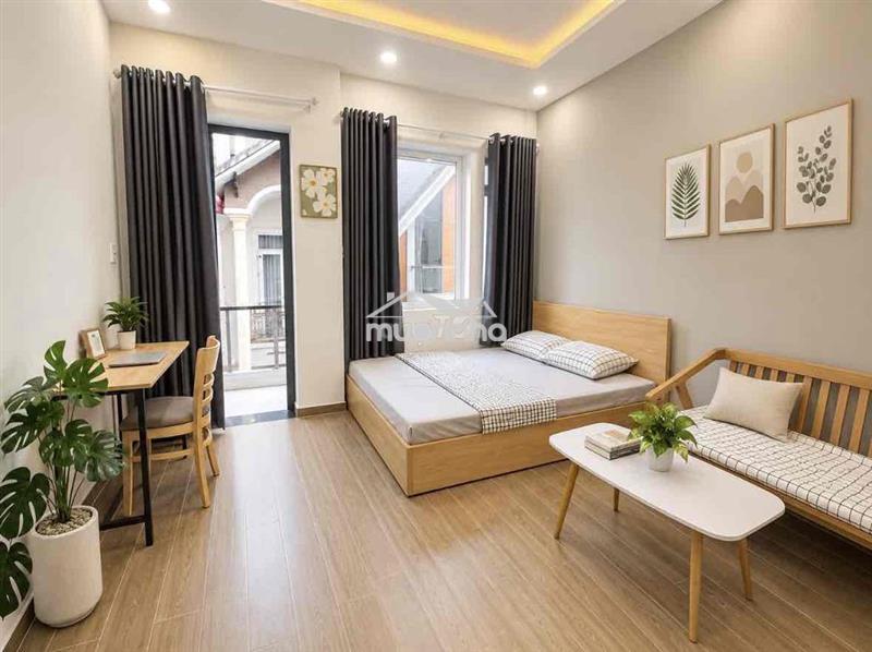 Phòng cho thuê ban công 30m2 (gần ga t3)