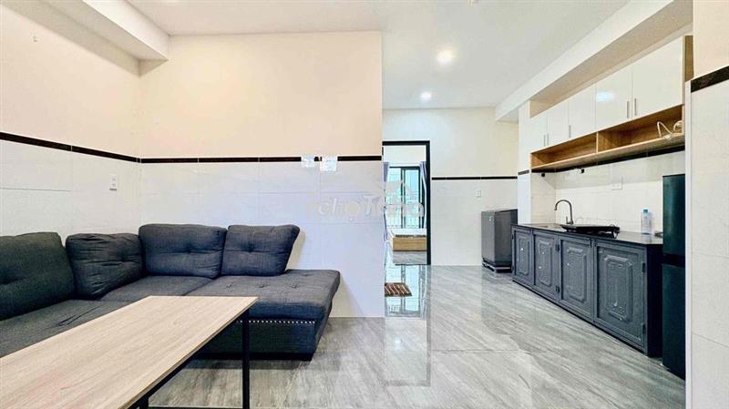 Cho thuê chdv 2pn ban công 60m2 full nội thất cao cấp ở 3-4 người