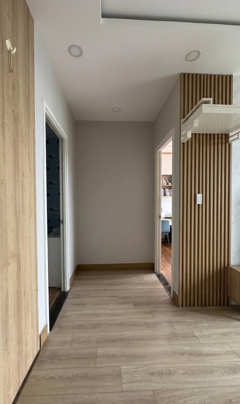 Căn góc 84m2 - giá 3.35 tỷ - 2pn2wc tầng trung - the park residence