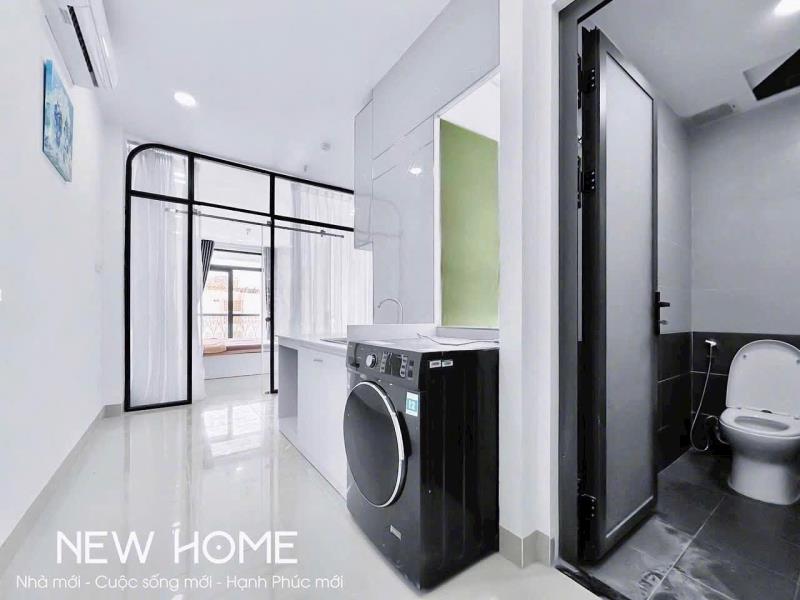 🍃Cho thuê căn hộ 1pn ban công cao cấp ngay phố ẩm thực phan xích long/ giáp q1