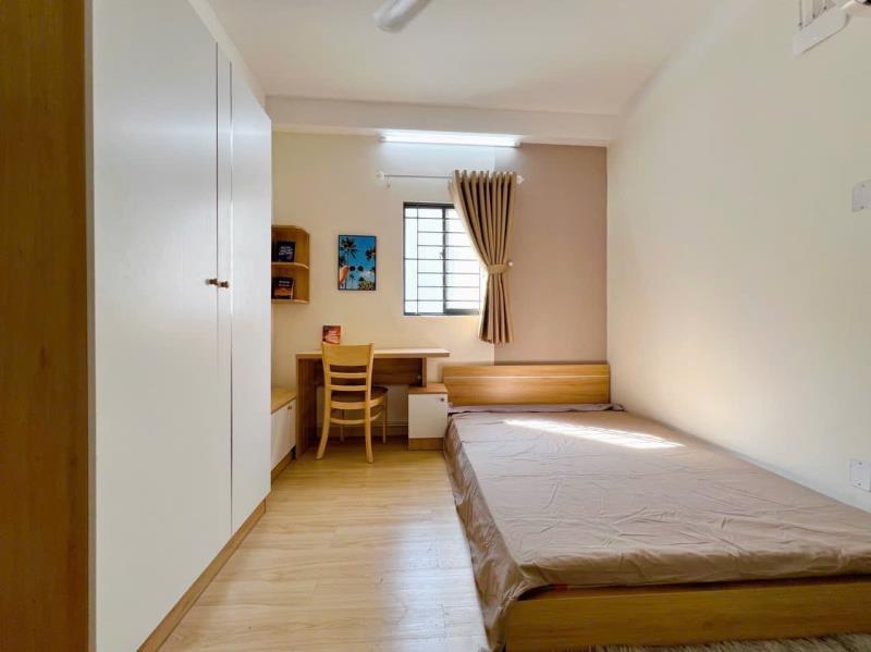 Tách bếp 4tr9/tháng