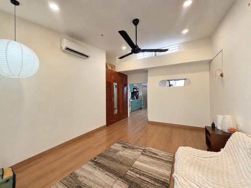 Chdv có gu nội thất gỗ xịn - thú cưng thân thiện cạnh sala - có chỗ đậu ô tô miễn phí - Ảnh 4