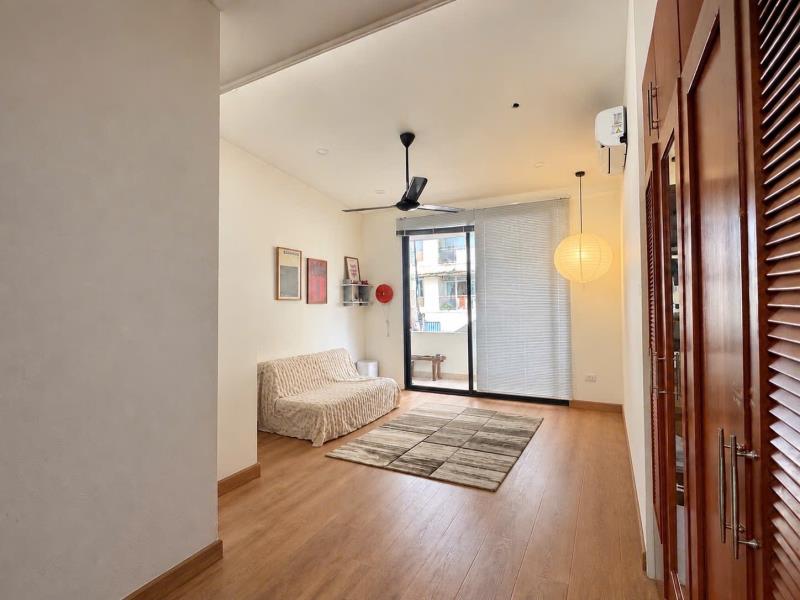 Chdv có gu nội thất gỗ xịn - thú cưng thân thiện cạnh sala - có chỗ đậu ô tô miễn phí - Ảnh 3