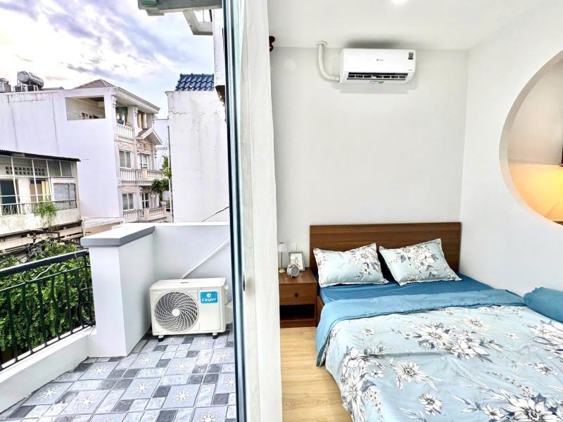 Cho thuê căn hộ có ban công lớn bếp riêng full nội thất nguyễn kiệm gần sân bay tiện qua quận 1 , bt - Ảnh 3