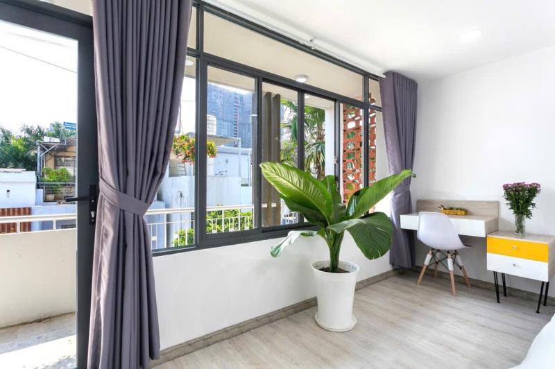 Cho thuê căn hộ studio 38m2 full nội thất, ban công ngay phan xích long, gần q1 q3 - Ảnh 4