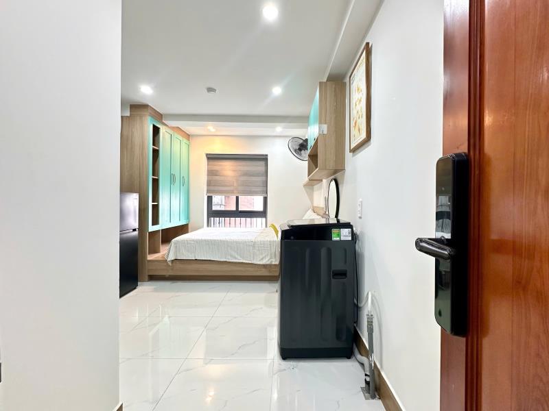 Studio cửa sổ trời full nt, máy giặt riêng, thang máy đầu lê đức thọ, nhận thú cưng