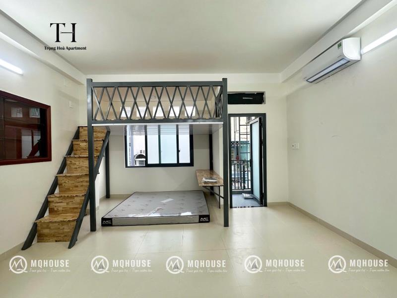 Mới xây phòng mới nằm ngay bình thạnh - thiết kế tiện lợi- có ban công -gần quận 1- phú nhuận - quận trung tâm - full nội thất - giá hợp lí - Ảnh 2
