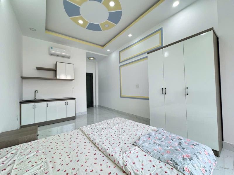 Cho thuê căn hộ ban công – trần bình trọng, vị trí thuận tiện di chuyển qua lê quang định, phạm văn đồng, nơ trang long. - Ảnh 2