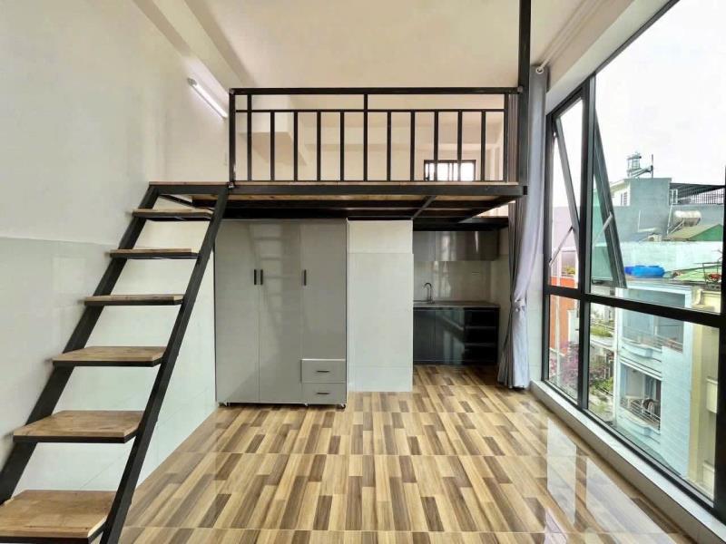 Phòng duplex 40m2_thang máy_gần đh văn lang_iuh_emart_dương quảng hàm 