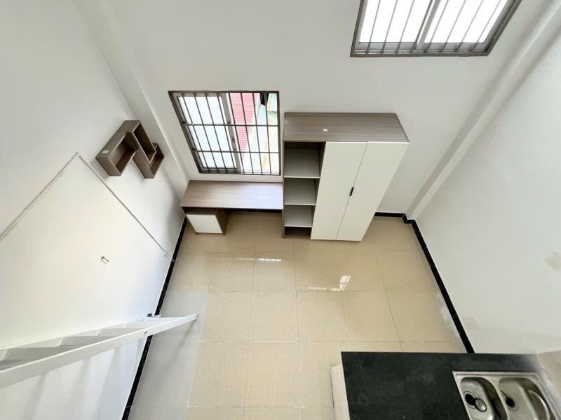 Duplex rộng 40m2_gác cao_thang máy_đi bộ qua đại học văn lang_emart_vincom_dương quảng hàm  - Ảnh 4