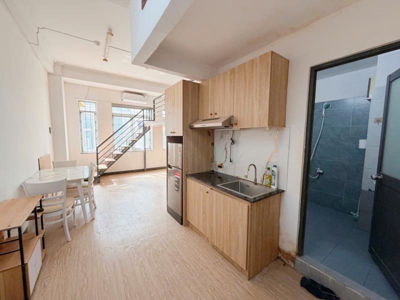 Phòng trọ duplex cửa sổ trời, full nội thất, mới 100% khu vực tân bình, gần chợ hoàn hoa thám, trường đại học văn hiến, công thương, nhà ga t3