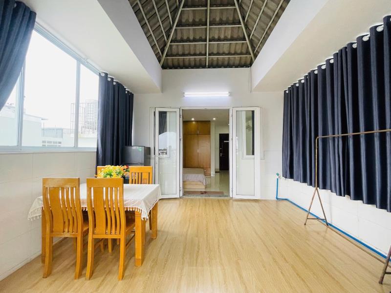 Penhouse 1 phòng ngủ 1 ban công sân vườn chill hết nấc | sẵn nội thất toạ lạc khu sân bay - Ảnh 2