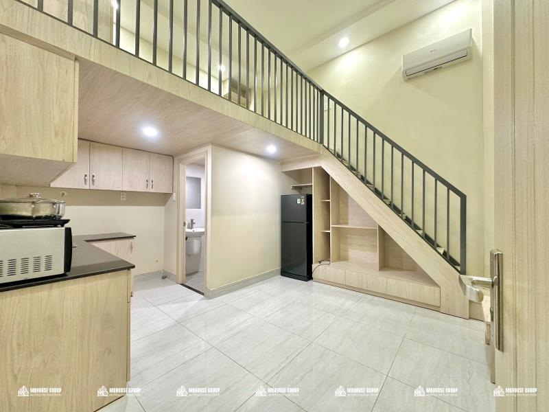 🏡 Duplex cộng hòa – tông gỗ sang xịn, thiết kế độc đáo  – gần sân bay tân sơn nhất🔥 - Ảnh 2